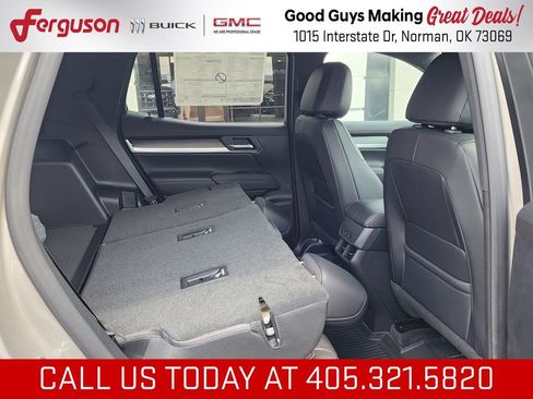 New 2027 GMC Terrain Elevation w/ Elevation Premium Package FWD image 44