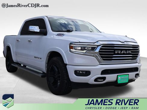 Used 2022 RAM 1500 Limited w/ Body Color Bumper Group AWD/4WD image 6