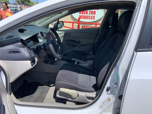 Used 2010 Honda Insight EX image 10