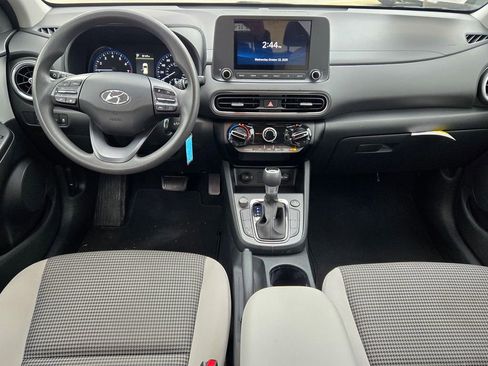 Certified 2022 Hyundai Kona SE image 23