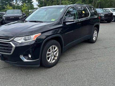 Used 2019 Chevrolet Traverse LT AWD/4WD image 3