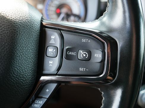 Used 2022 RAM 1500 Limited AWD/4WD image 29