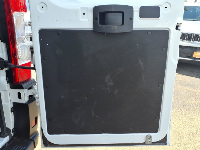 Used 2025 RAM ProMaster 2500 w/ U-Haul Equipment Group FWD image 9