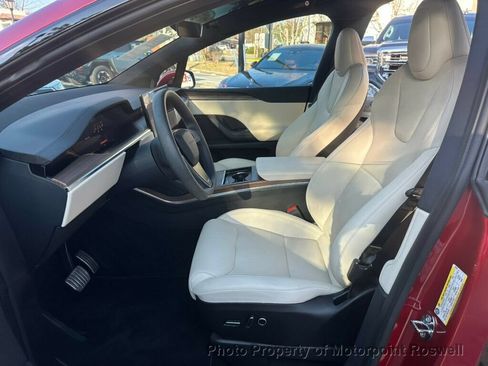 Used 2024 Tesla Model X AWD/4WD image 10