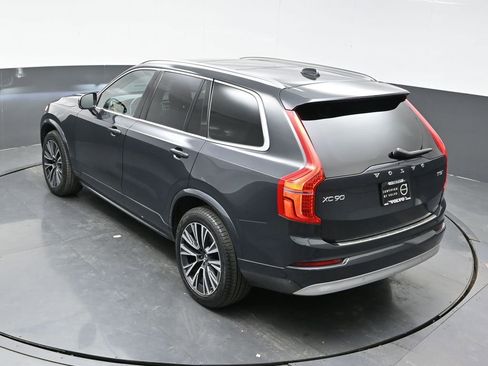 Used 2022 Volvo XC90 T5 Momentum w/ Protection Package Premier image 26