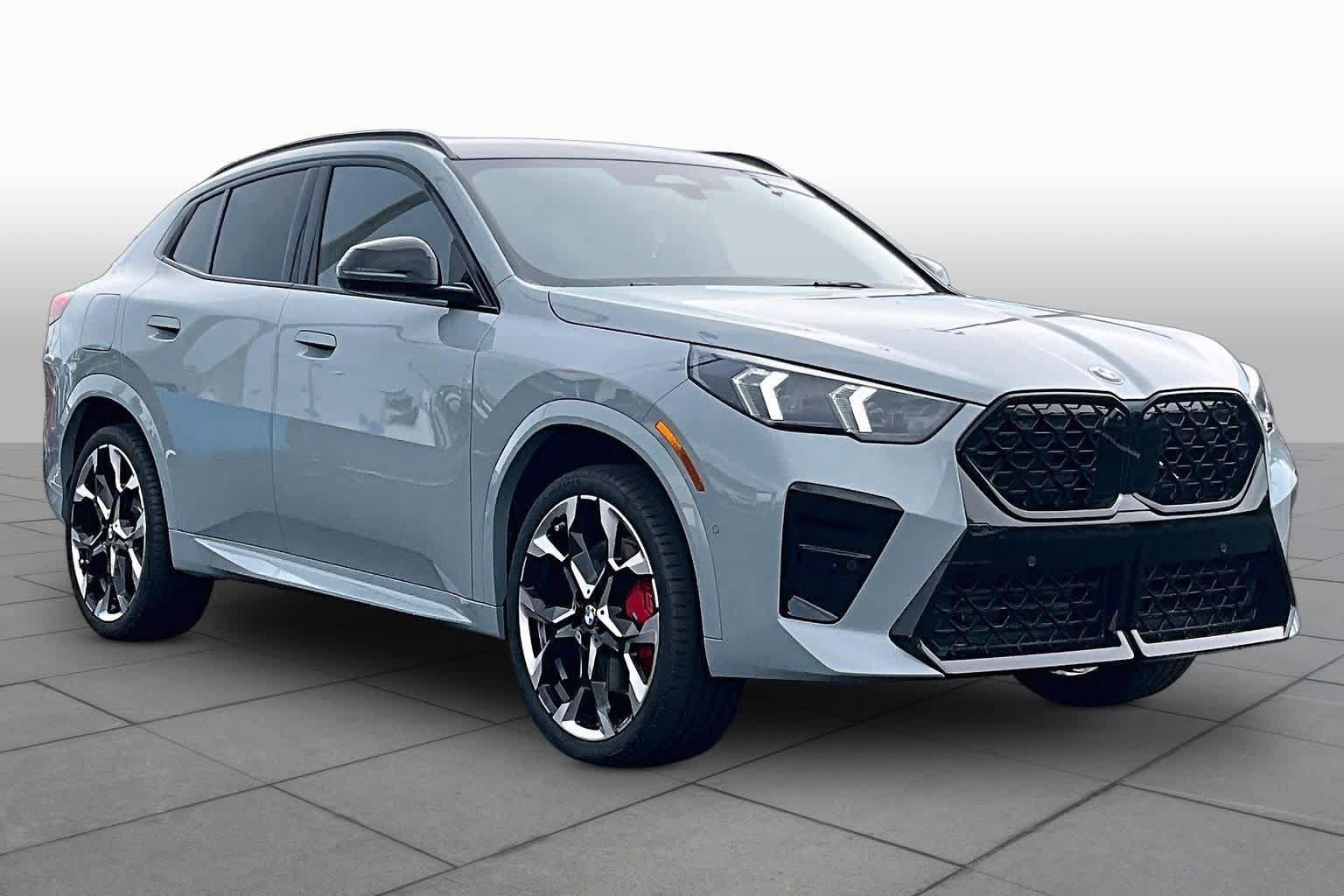 New 2026 BMW X2 xDrive28i w/ Technology Package AWD/4WD image 2
