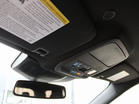 Used 2022 Ford Explorer ST image 27