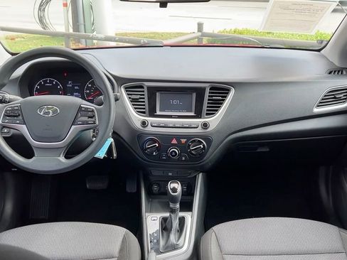 Used 2022 Hyundai Accent SE w/ Cargo Package image 22