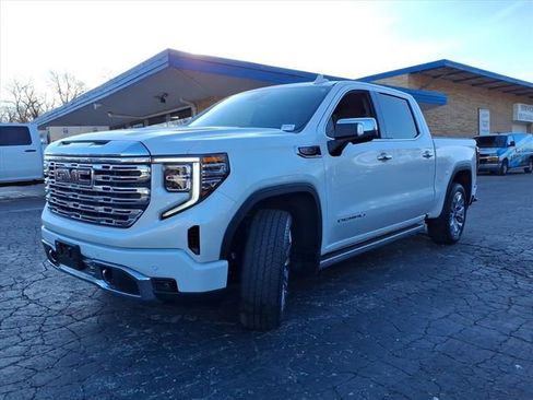 Used 2023 GMC Sierra 1500 Denali w/ Denali Reserve Package image 10