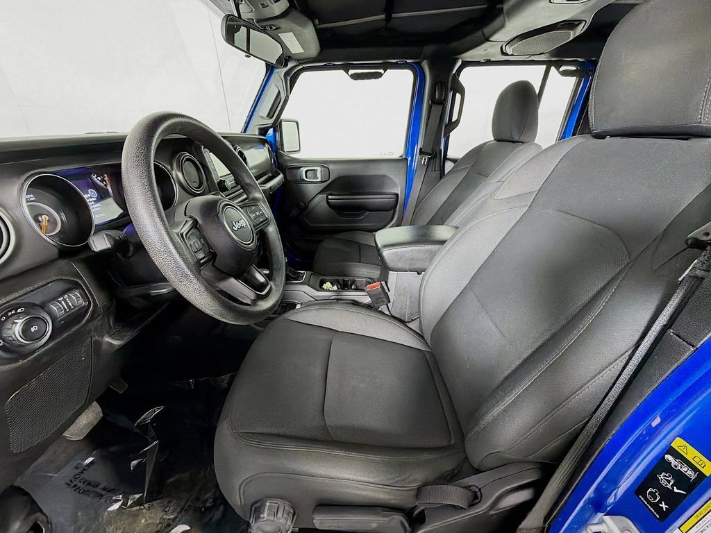 Used 2021 Jeep Wrangler Unlimited Sport AWD/4WD image 12