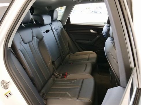 Used 2024 Audi Q5 2.0T Premium Plus image 15