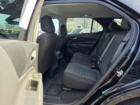 Used 2023 Chevrolet Equinox LT image 21