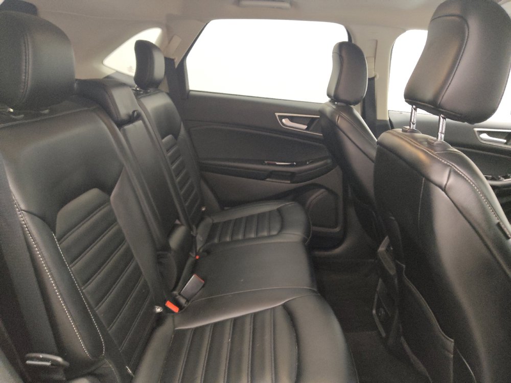Used 2020 Ford Edge SEL FWD image 19