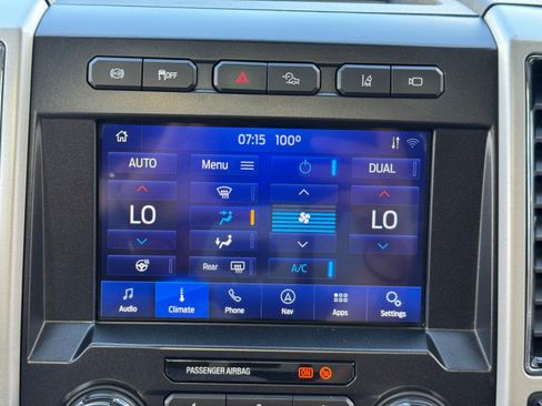 Used 2021 Ford F250 Lariat AWD/4WD image 33