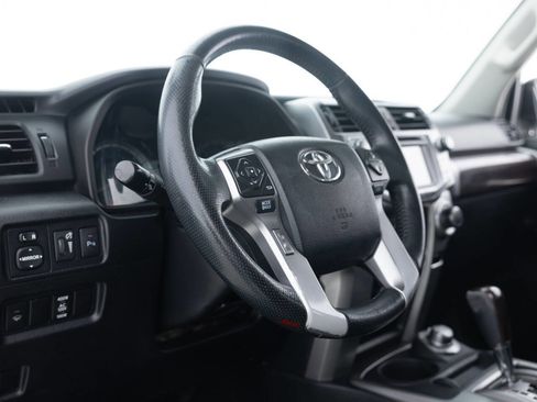 Used 2019 Toyota 4Runner 4WD image 23