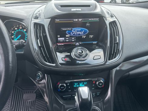 Used 2014 Ford Escape Titanium w/ Equipment Group 401A image 19