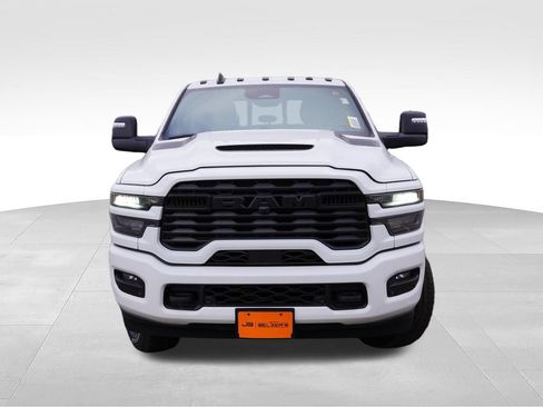 New 2026 RAM 2500 Tradesman w/ Safety Group AWD/4WD image 8
