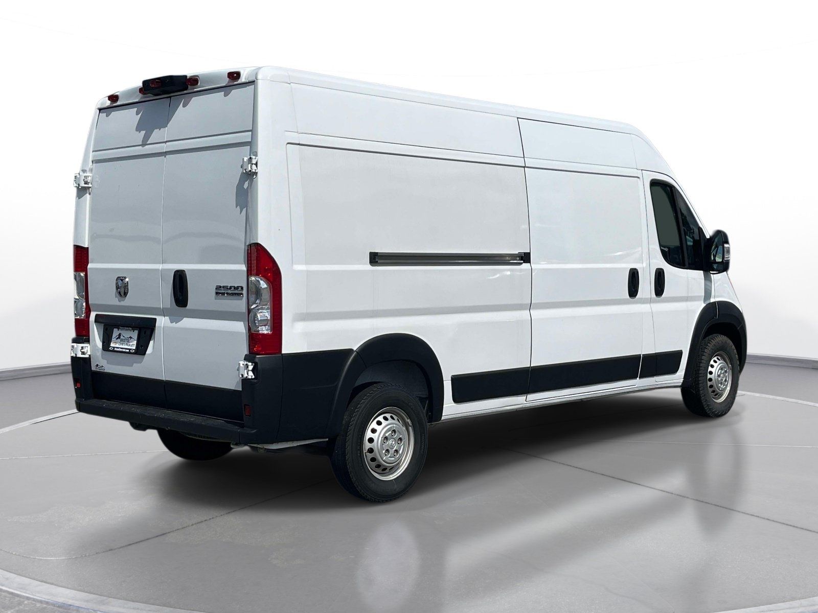 Used 2025 RAM ProMaster 2500 w/ Convenience Group FWD image 4