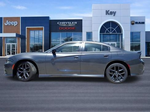 Used 2022 Dodge Charger R/T w/ Blacktop Package RWD image 2