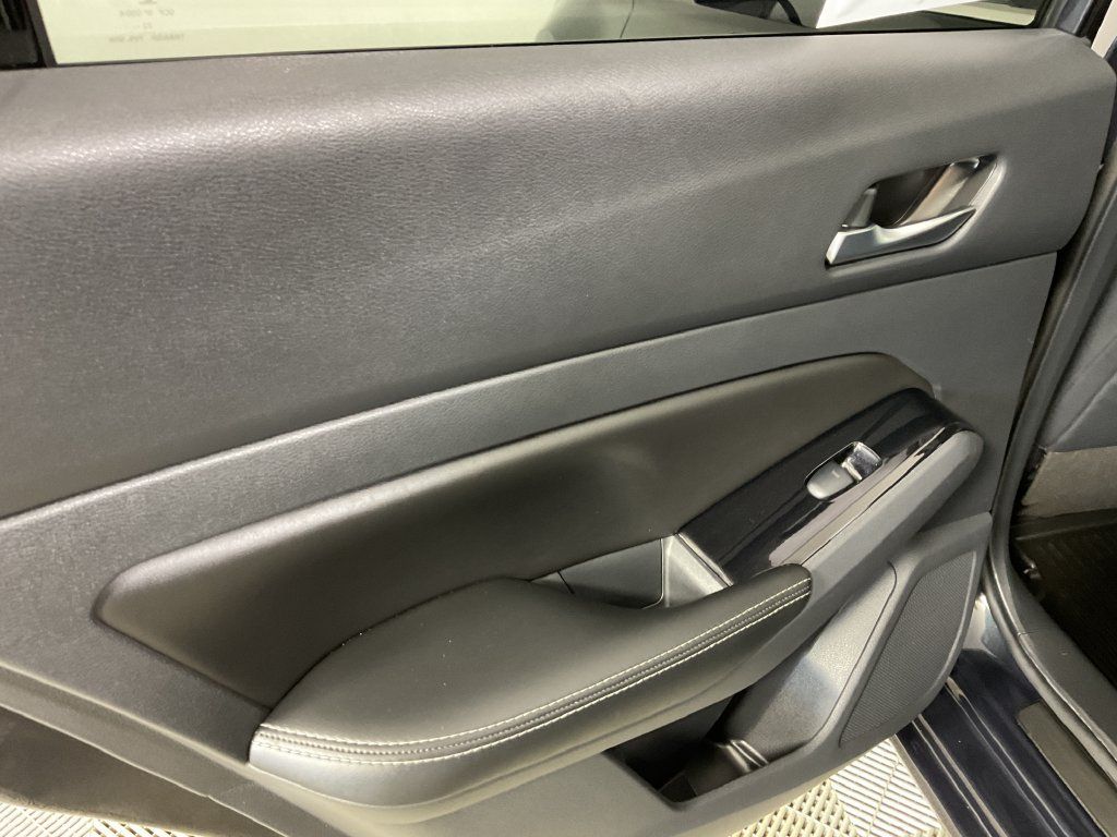 Used 2022 Nissan Altima 2.5 SL FWD image 19