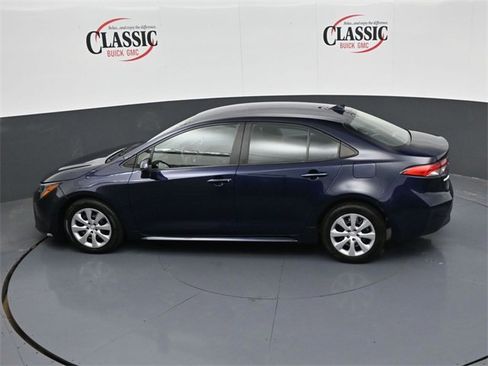 Used 2024 Toyota Corolla LE image 16