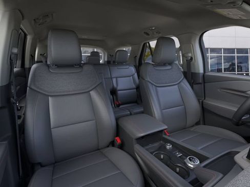 New 2026 Ford Explorer Active w/ Active Comfort Package RWD image 10