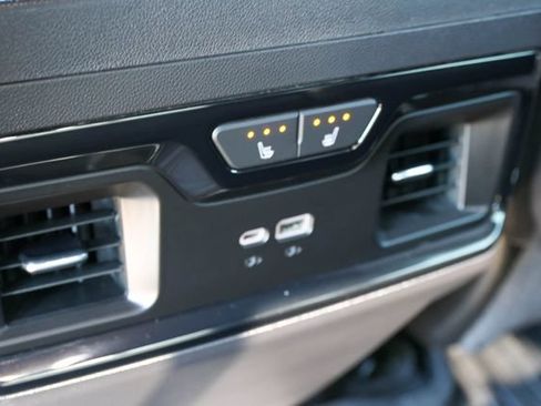Used 2023 GMC Sierra 1500 AT4X AWD/4WD image 34
