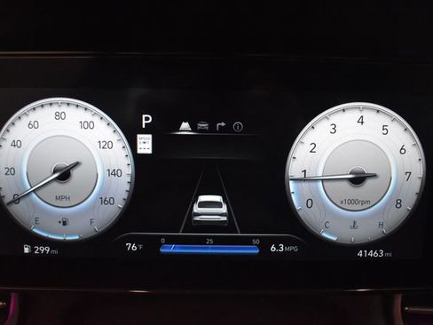 Used 2024 Hyundai Elantra SEL FWD image 25