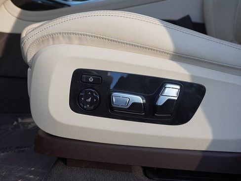 Used 2019 BMW X7 xDrive40i w/ Luxury Seating Package image 42