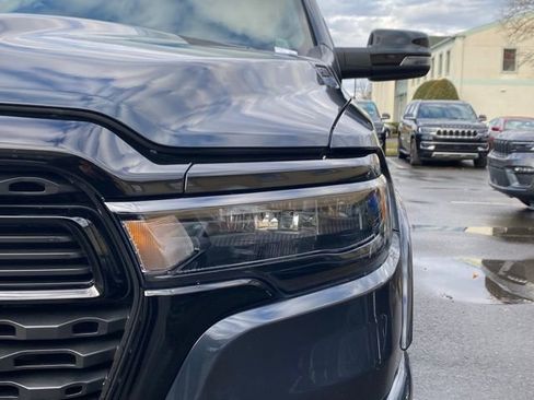 New 2026 RAM 1500 4x4 Crew Cab image 11