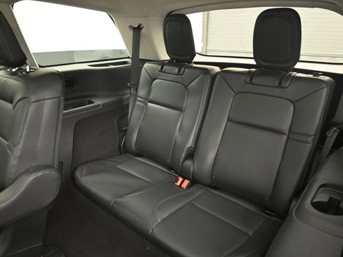 New 2026 Lincoln Aviator AWD image 32