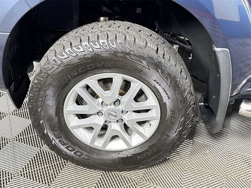 Used 2018 Nissan Frontier SV image 31