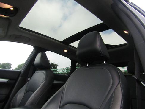 Used 2019 INFINITI QX50 Essential w/ Premium Heat Package AWD/4WD image 13