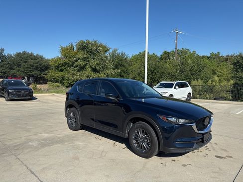 Used 2020 MAZDA CX-5 Touring image 3