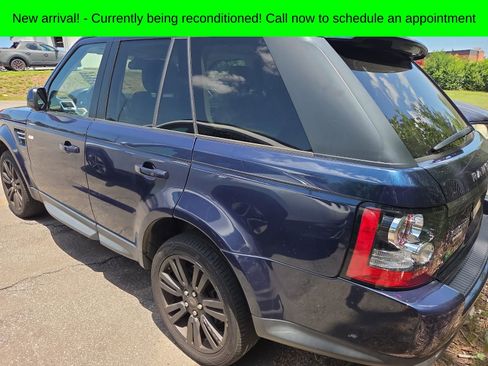 Used 2012 Land Rover Range Rover Sport HSE AWD/4WD image 3
