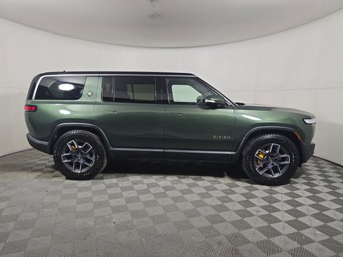 Used 2022 Rivian R1S Launch Edition image 6