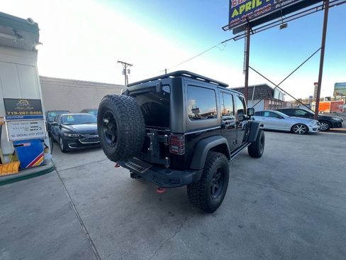 Used 2014 Jeep Wrangler Unlimited Sport w/ Quick Order Package 24S AWD/4WD image 9