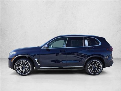 New 2026 BMW X5 xDrive40i AWD/4WD image 5