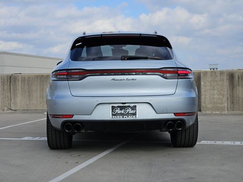 Used 2021 Porsche Macan Turbo image 7