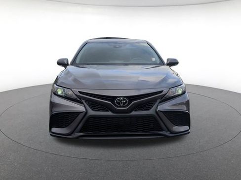 Used 2023 Toyota Camry SE FWD image 9