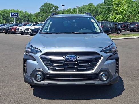 Certified 2024 Subaru Outback Premium AWD/4WD image 2