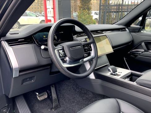New 2026 Land Rover Range Rover SE AWD/4WD image 8