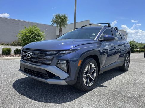 Certified 2025 Hyundai Tucson SEL FWD image 11