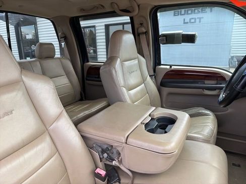 Used 2005 Ford F250 Lariat image 8