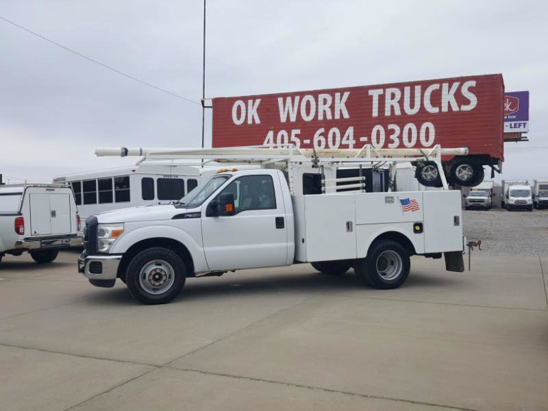 Used 2012 Ford F350 XL w/ PWR Equipment Group RWD image 2