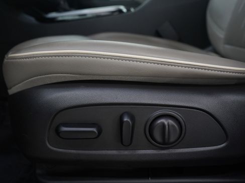 Used 2024 Buick Envista Avenir image 24