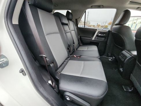 Used 2022 Toyota 4Runner SR5 Premium image 29