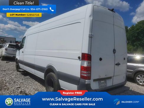 Used 2014 Mercedes-Benz Sprinter 3500 image 3