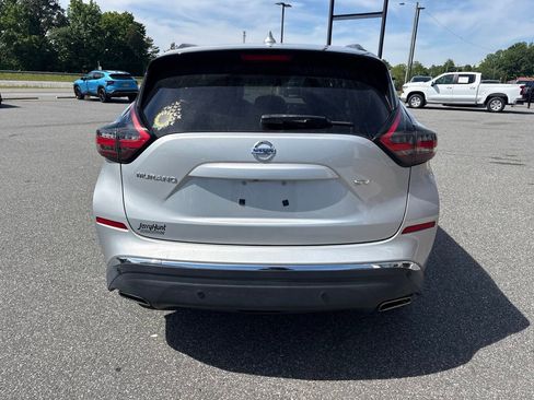 Used 2020 Nissan Murano SV FWD image 7