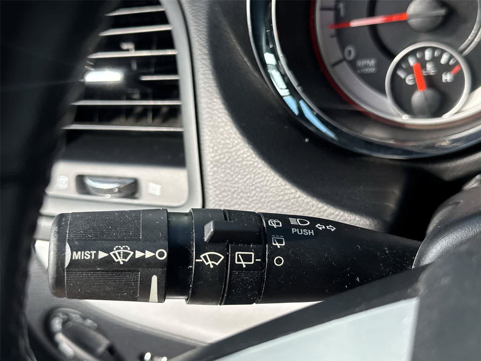 Used 2019 Dodge Grand Caravan GT FWD image 20